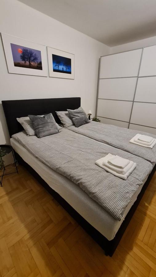 South 2 Osijek Apartment ภายนอก รูปภาพ